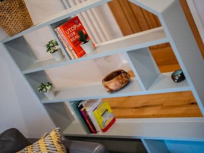 Tideswell Office Space Cowork Break Out Room Books C36