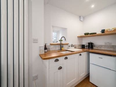 Tideswell Office Space Coworking Kitchen Area C6